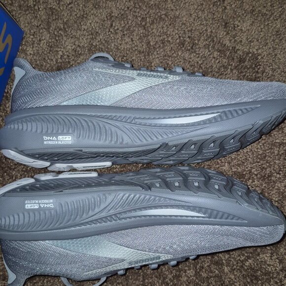 Brooks Ghost 17 Men\'s Size 10.5 Gray main image 6